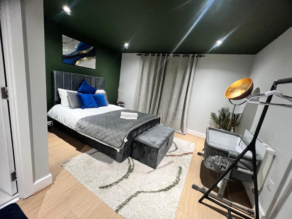לונדון Elegant 3Br 2Bath Flat In Canary Wharf - O2 -Excel מראה חיצוני תמונה